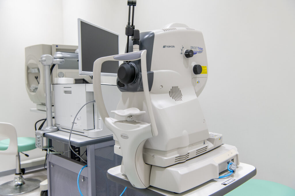 OCT（光干渉断層計）