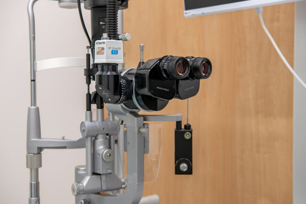 スリットランプマイクロスコープ